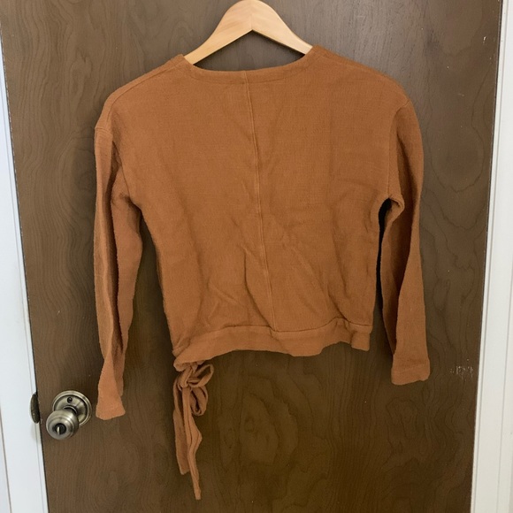 Madewell Texture & Thread Wrap Top - Picture 7 of 7